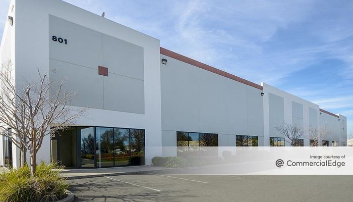 Warehouse Space for Rent at 801 Chadbourne Road Fairfield, CA 94534 - #3