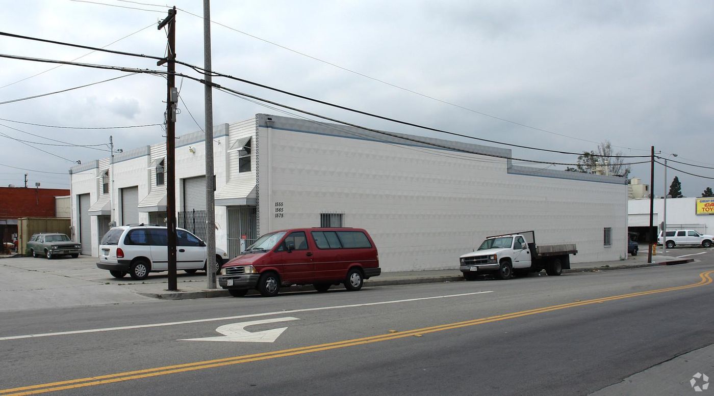 Magnolia & 16th photo 1