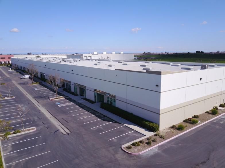 Manteca Business Centre II 1318 Dupont Ct photo 2