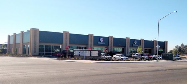 Clovis Frontage near 180