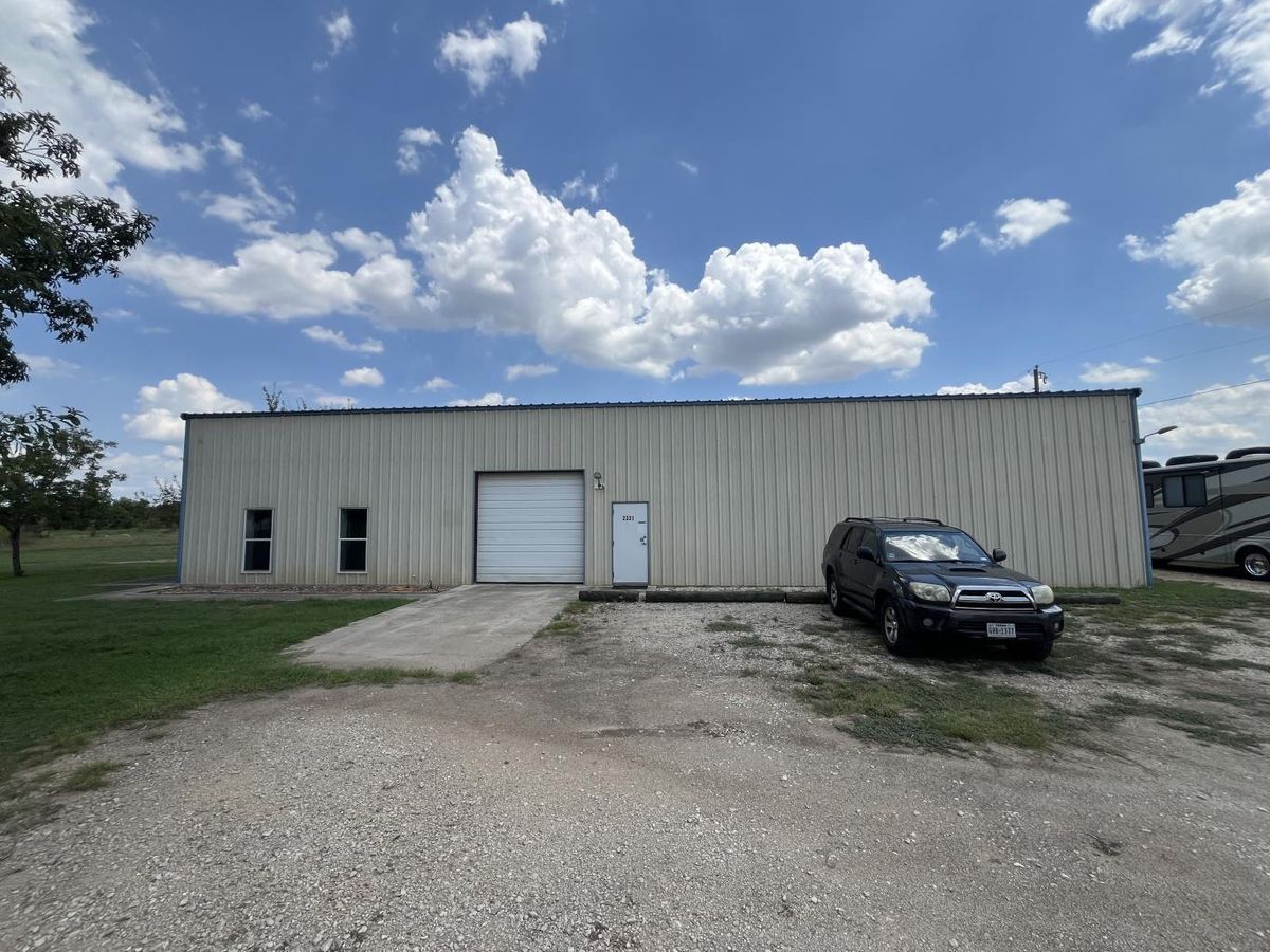 2331 Bolton Road photo 2