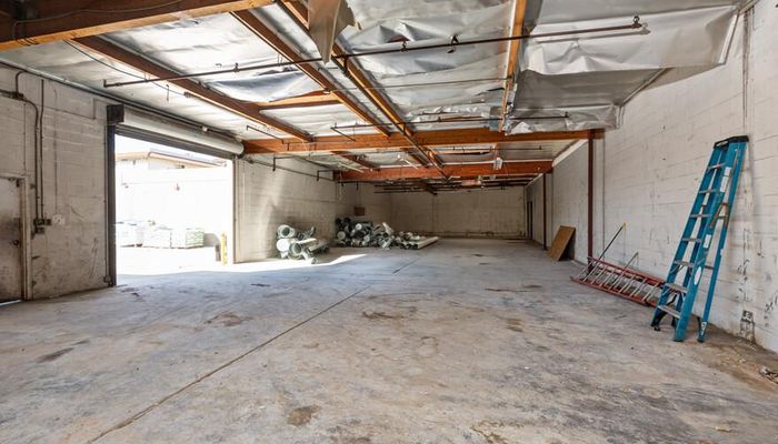 Warehouse Space for Rent at 622-626 N La Brea Ave Inglewood, CA 90302 - #17