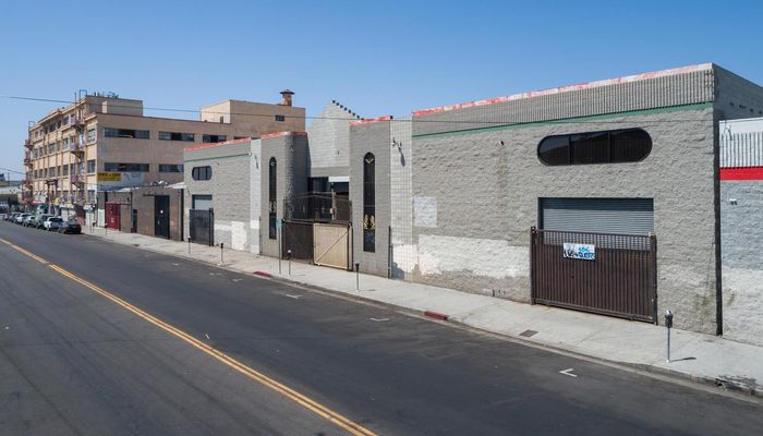 Warehouse Space for Rent at 757-771 Towne Ave Los Angeles, CA 90021 - #10