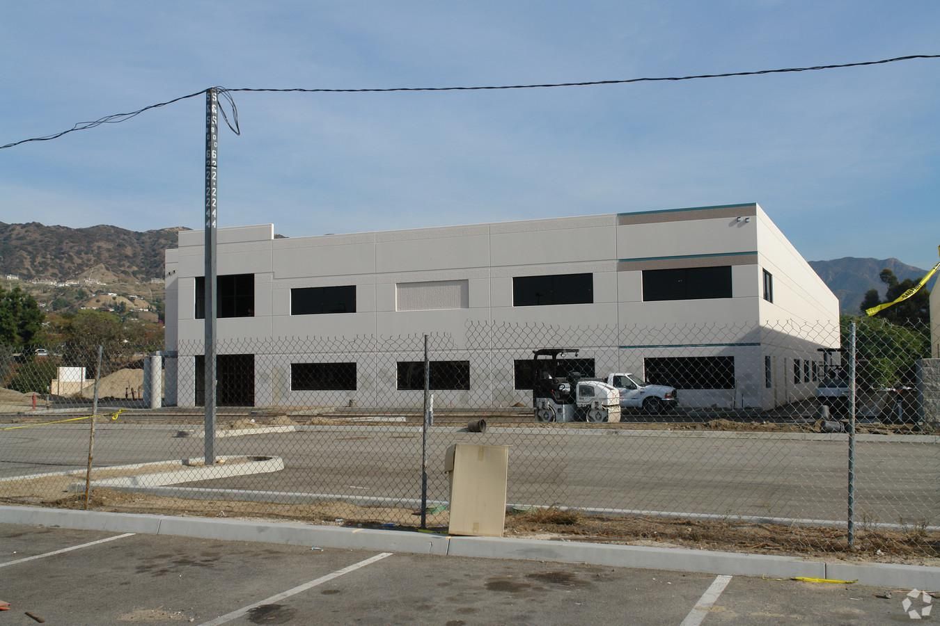 Industrial Property For Lease photo 4