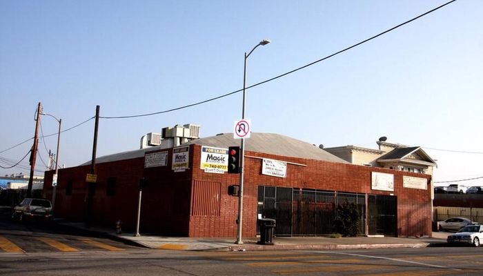 Warehouse Space for Rent at 2400-2404 S Grand Ave Los Angeles, CA 90007 - #11