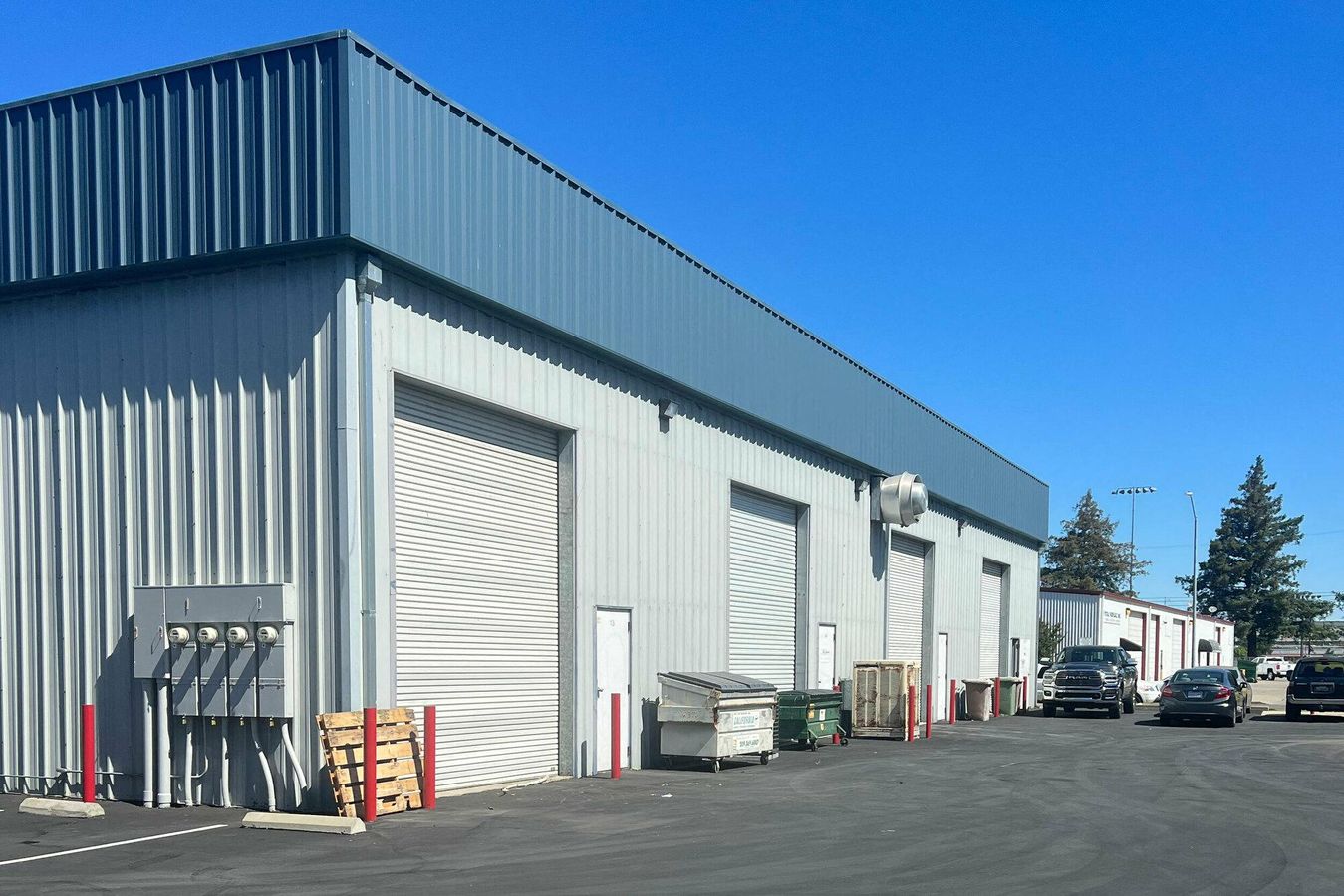 Lodi Warehouse photo 4