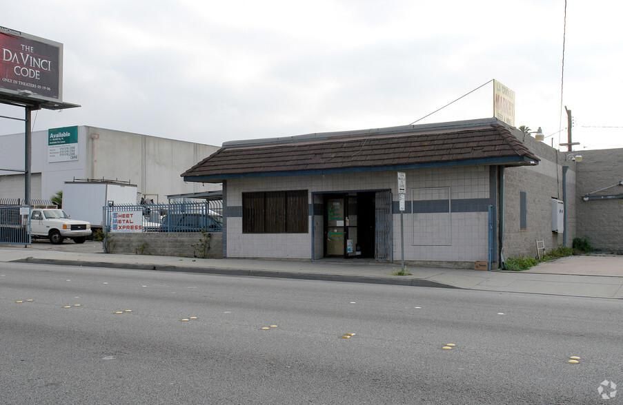 13308-13312 S Normandie Ave photo 3