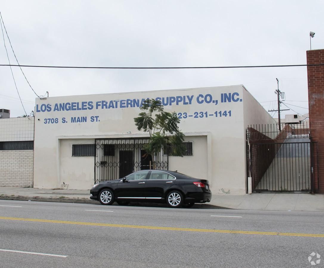 Industrial Property For Lease photo 1