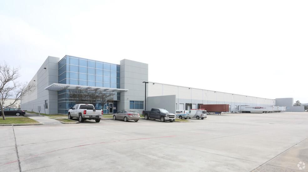 Hardy Distribution Center I 1521 Greens Rd photo 1