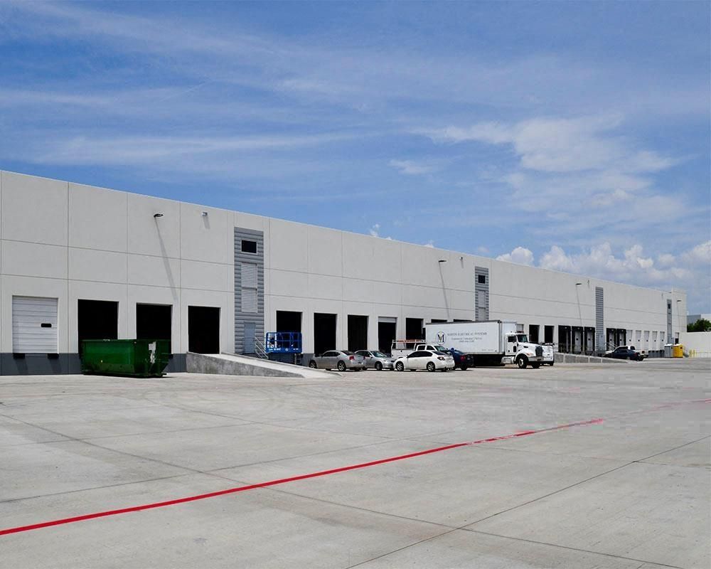 DFW Global Logistics Centre - Bldg 8 photo 4
