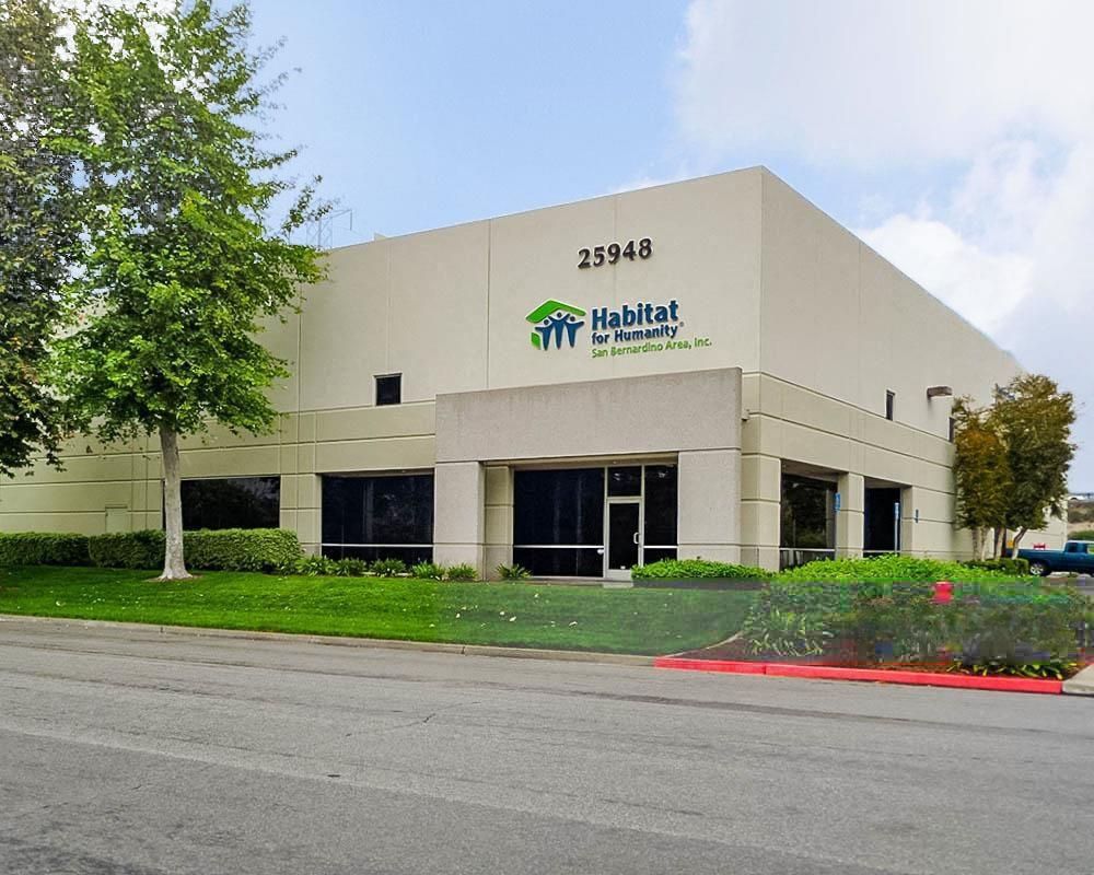 Corporate Business Center - Industrial photo 2