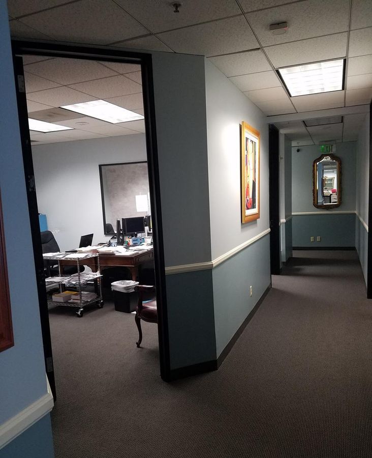 FOR SUBLEASE: Beverly Hills Office photo 4