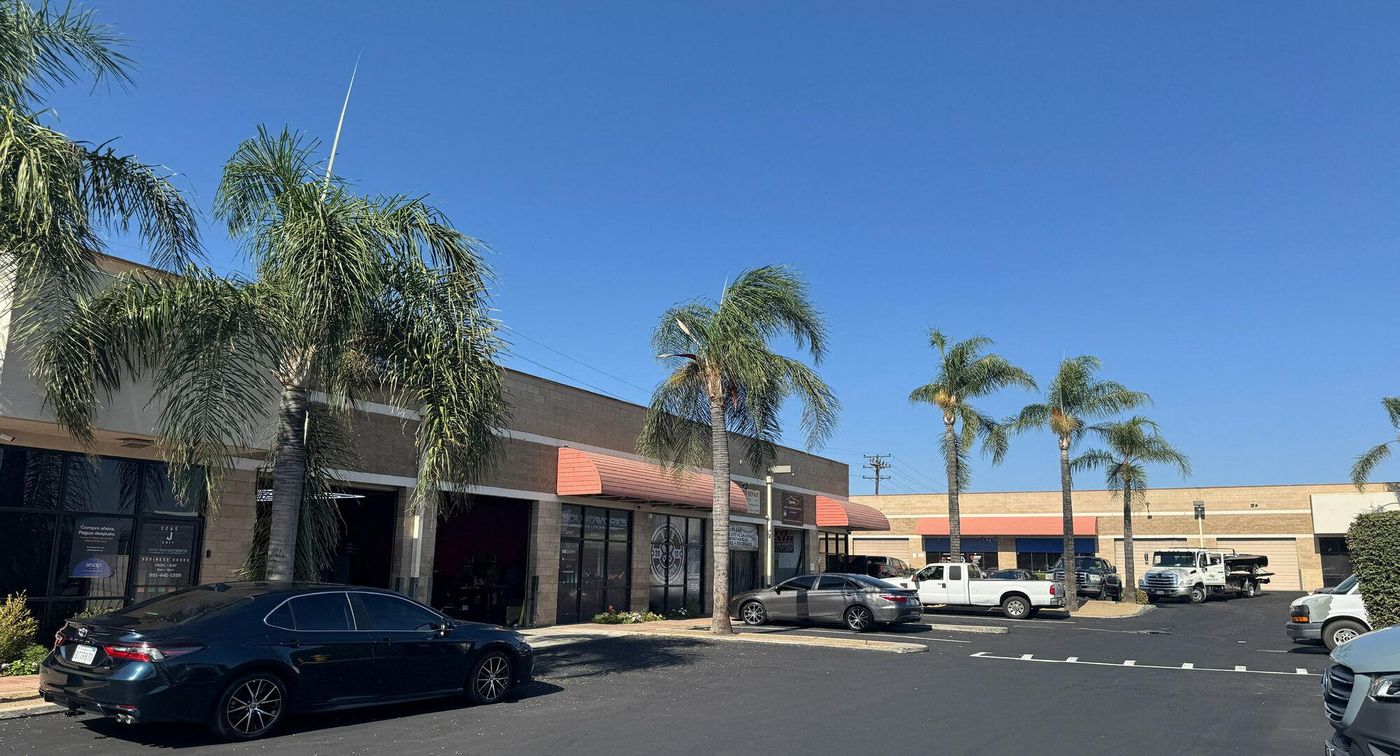 3265 Van Buren Blvd. photo 1