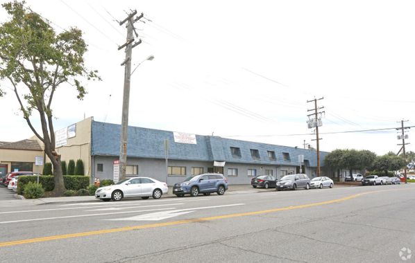 Multiple Spaces Property For Lease