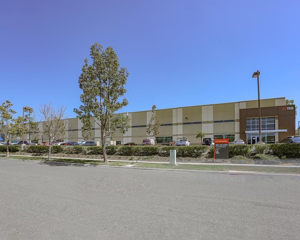 Pacific Coast Business Park - 1332 & 1336 Rocky Point Drive photo 3