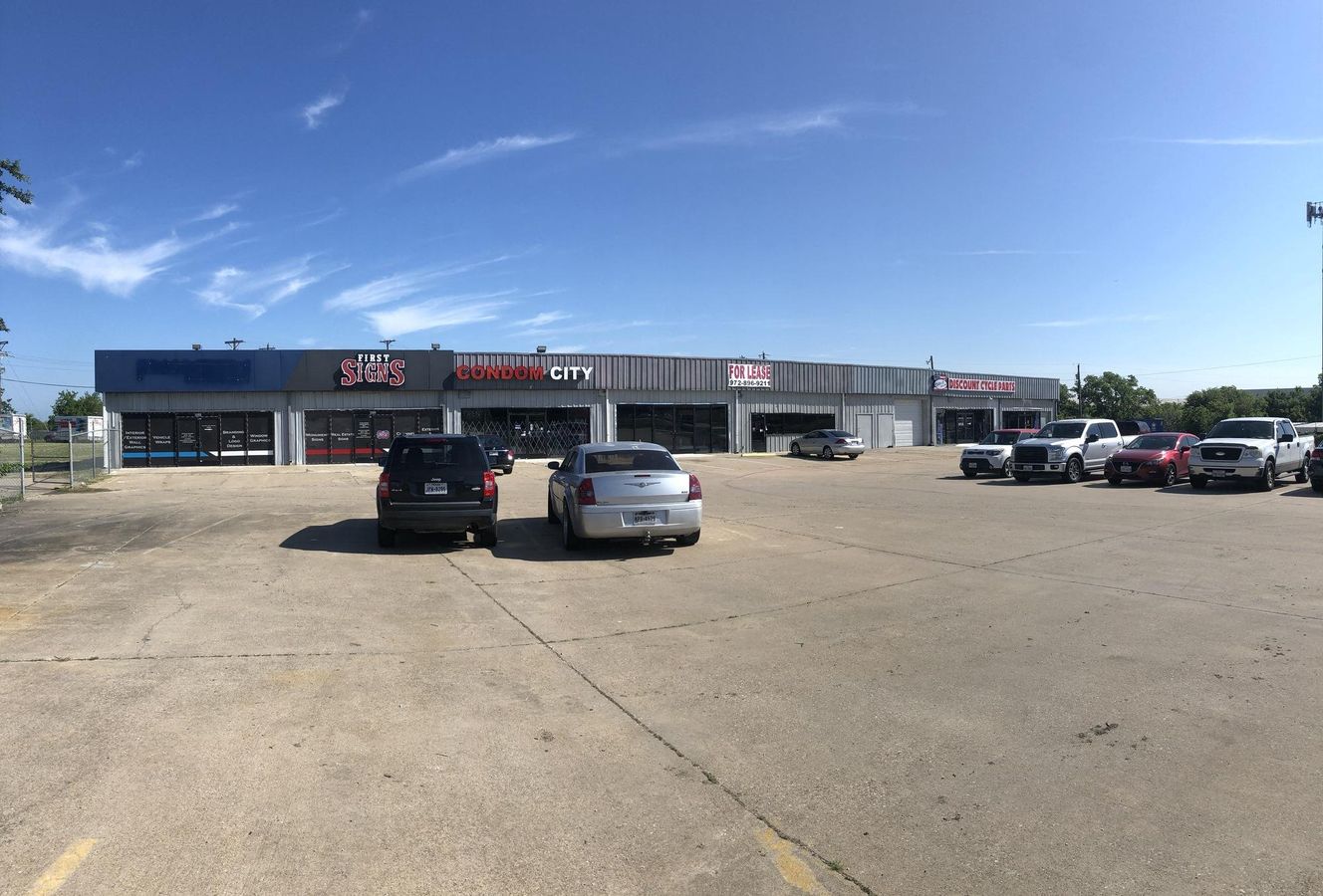 2455 E Hwy 121 photo 3