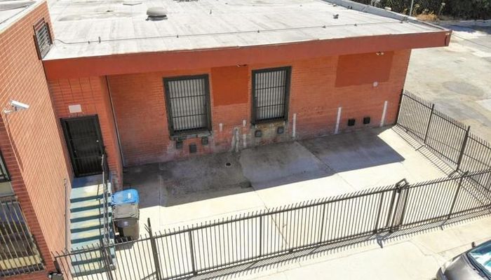 Warehouse Space for Rent at 410-420 E Beach Ave Inglewood, CA 90302 - #5