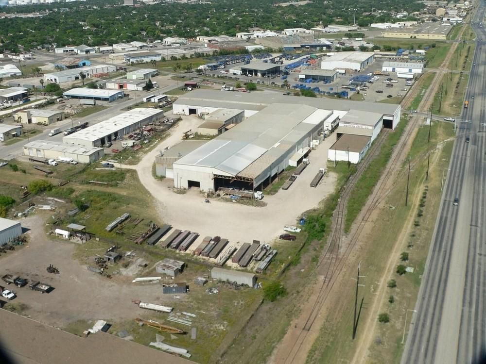 Steel Industrial Building photo 2