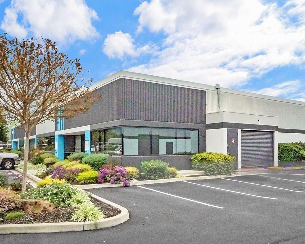 Clipper Court Commerce Center - Buildings 3 & 4 photo 4