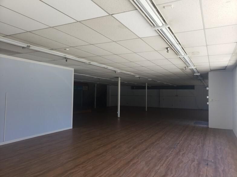 ***First 3 months of rent at $1.00 psf*** 5661 Sepulveda Blvd photo 2