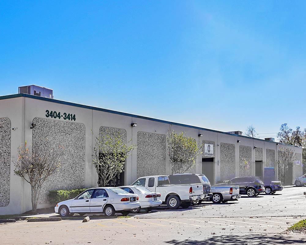 Pine Forest Business Center photo 2