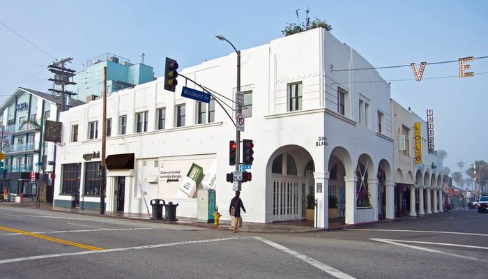 Office Space for Rent at 1607 Pacific Ave Venice, CA 90291 - #5