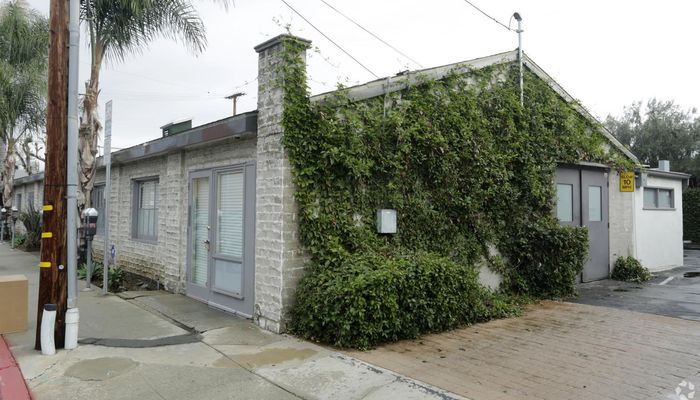 Office Space for Rent at 1808 Stanford St Santa Monica, CA 90404 - #21