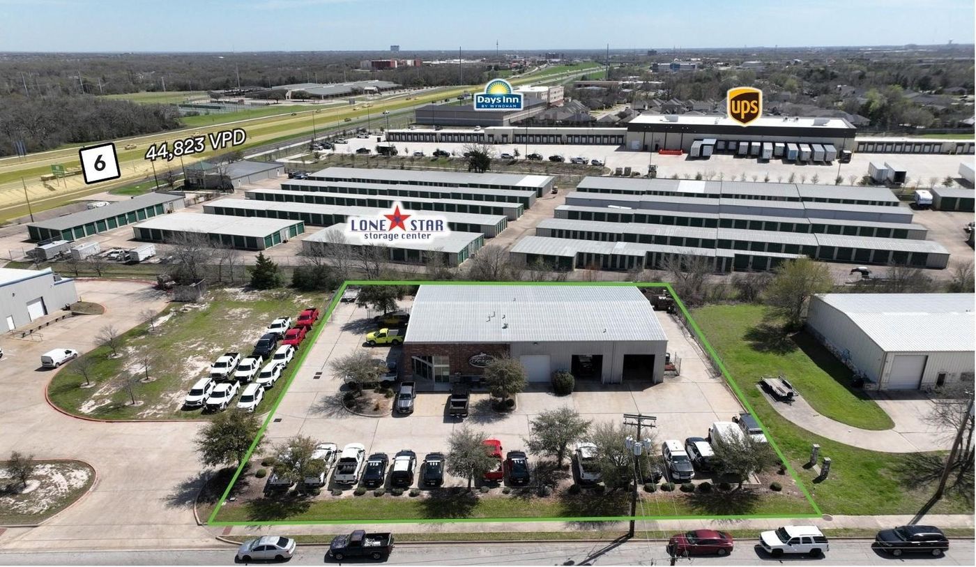 2770 Osborn Lane - For Lease photo 2