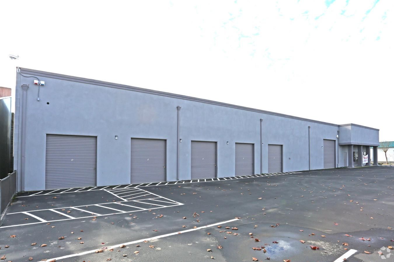 REDUCTION Cannabis Zoned Warehouse photo 2