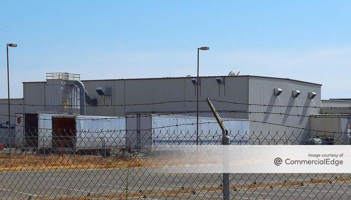 Warehouse Space for Rent at 2201 Cooper Avenue Merced, CA 95348 - #2