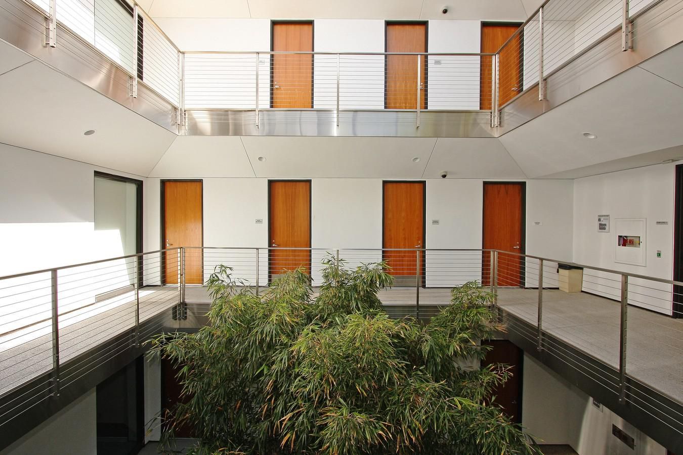 Centralized West LA Office Space photo 3