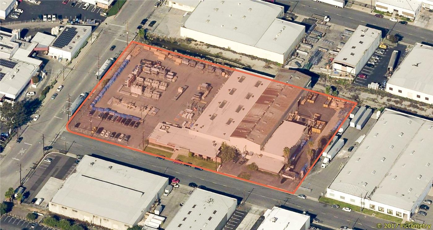 Industrial Property For Lease photo 1