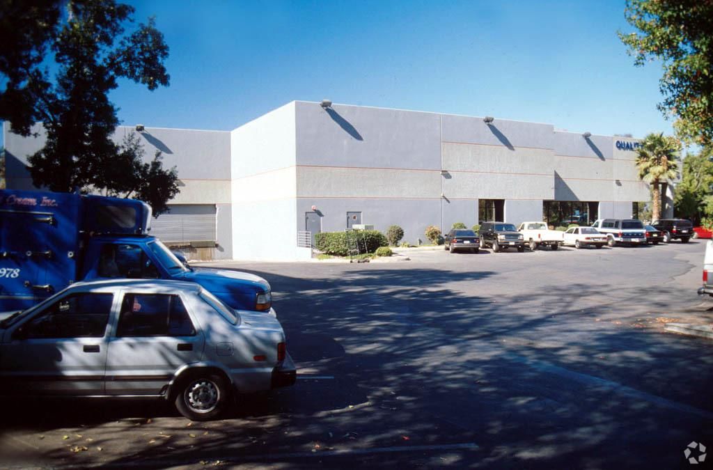 Oak Ridge Business Center photo 2