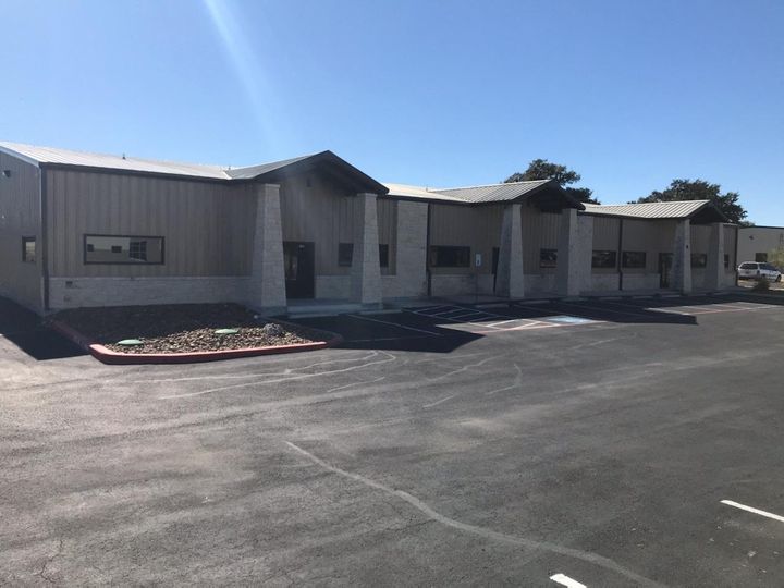 7075+/- SF Commercial Space For Lease