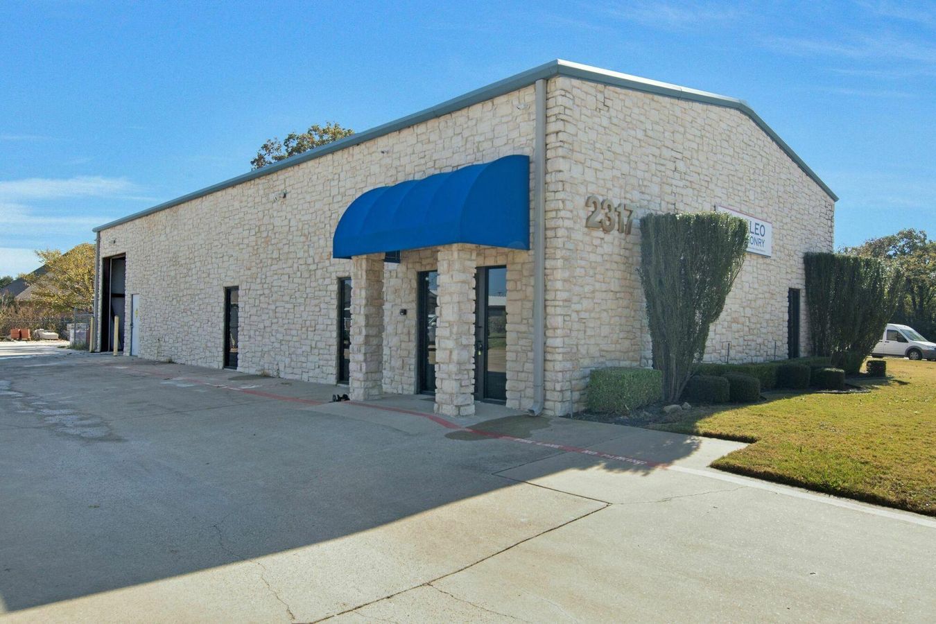 2317 Michigan Court Lease photo 1