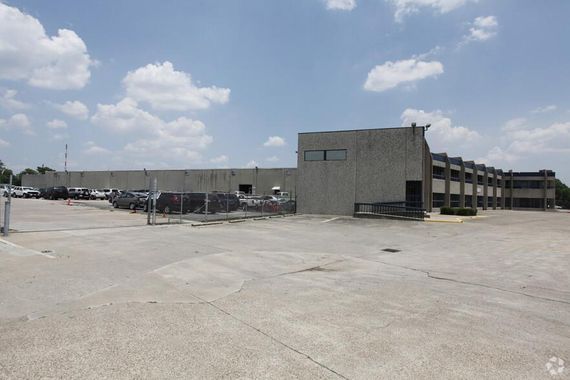 Port Plaza 8201 LaPorte Fwy