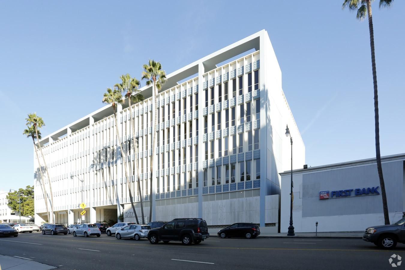 Palm Wilshire Bldg photo 2