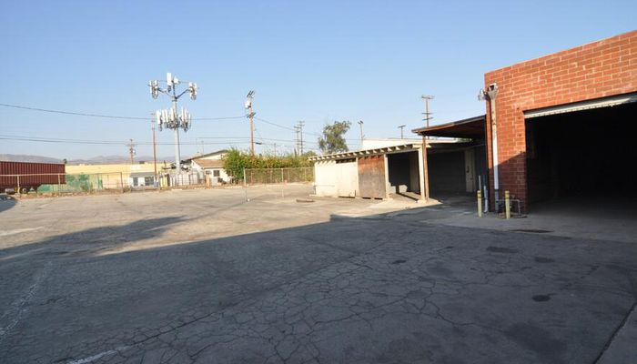 Warehouse Space for Rent at 13303 Louvre St Pacoima, CA 91331 - #15