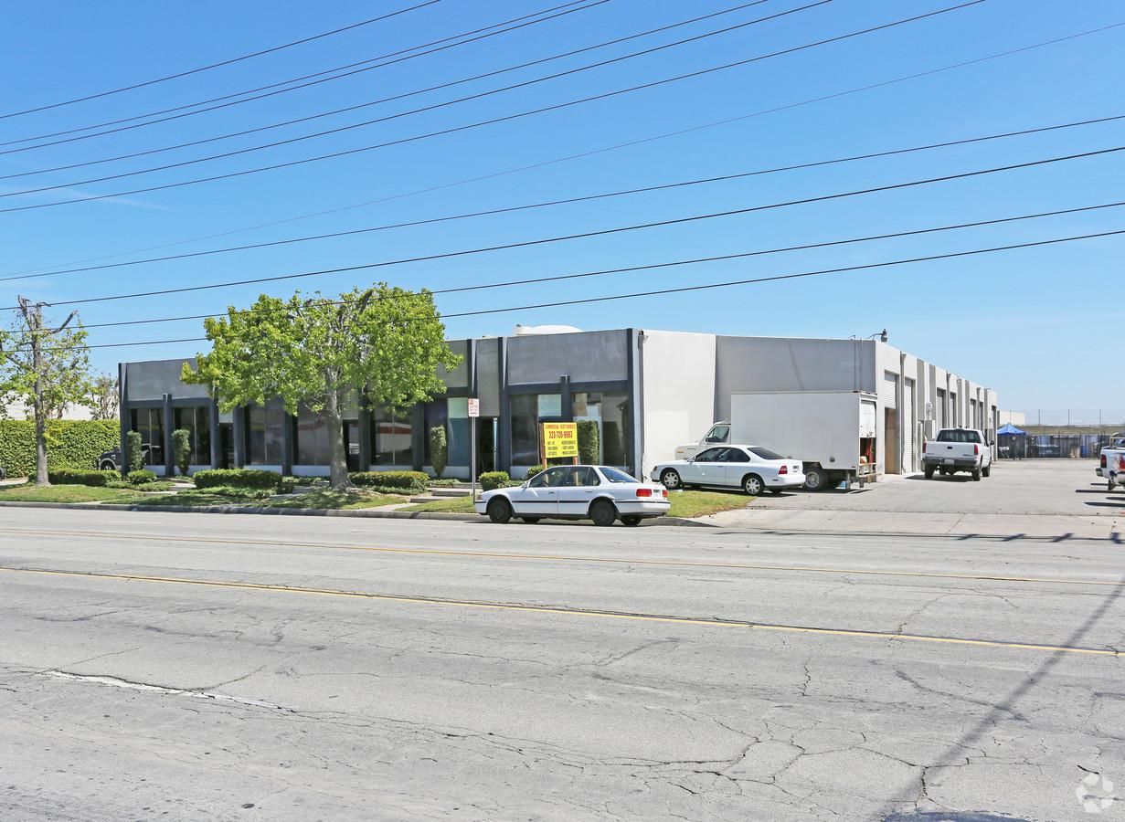 Industrial Property For Lease photo 1