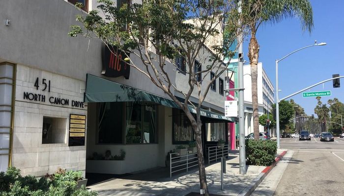 Office Space for Rent at 449-451 N Canon Dr Beverly Hills, CA 90210 - #1