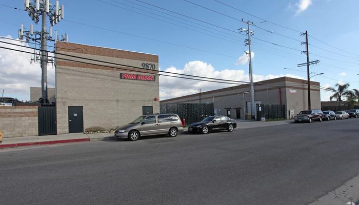 Warehouse Space for Rent at 9870 San Fernando Rd Pacoima, CA 91331 - #2