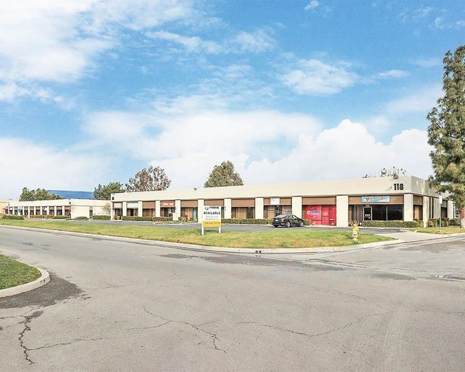 Airport Business Park - 114 & 118 Airport Drive
