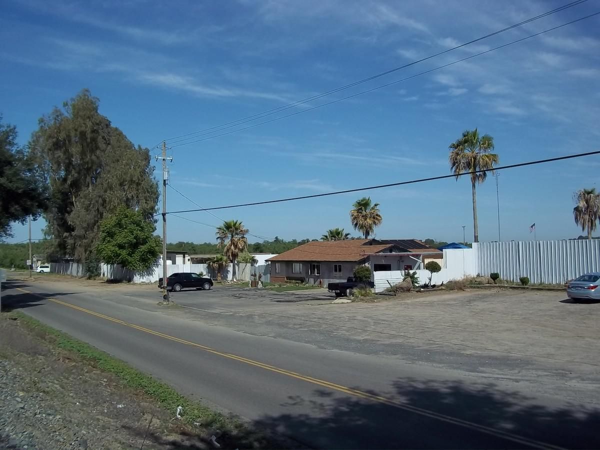 Oakdale Auto Wreckers photo 3