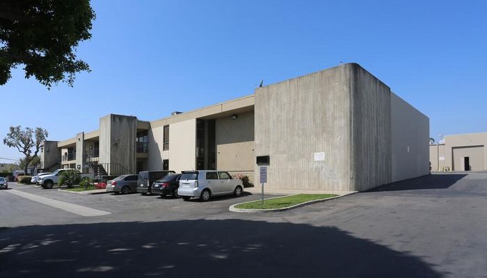 Warehouse Space for Rent at 103-119 E Alton Ave Santa Ana, CA 92707 - #1