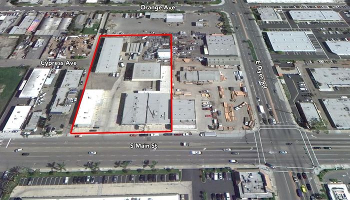 Warehouse Space for Rent at 2717 S Main St Santa Ana, CA 92707 - #5