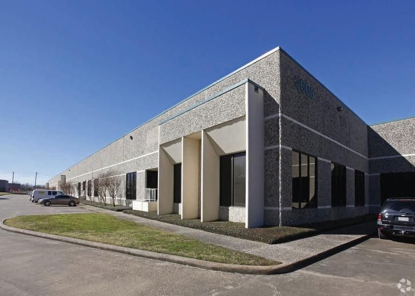 Willowbend Business Park 3615 Willowbend Blvd photo 4