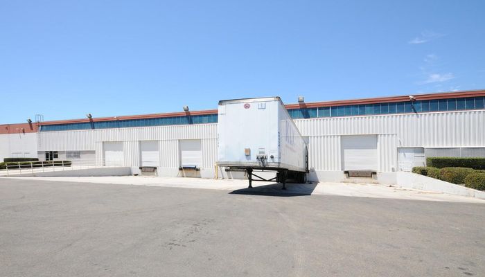 Warehouse Space for Rent at 515 E Dyer Rd Santa Ana, CA 92707 - #3