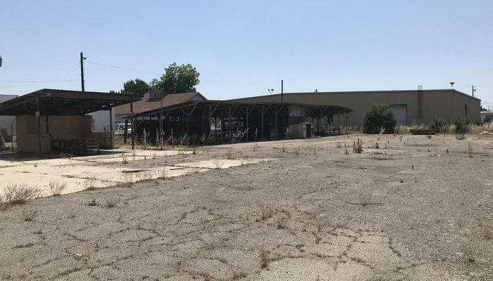 Warehouse Space for Sale at 1505 N Thesta St Fresno, CA 93703 - #33