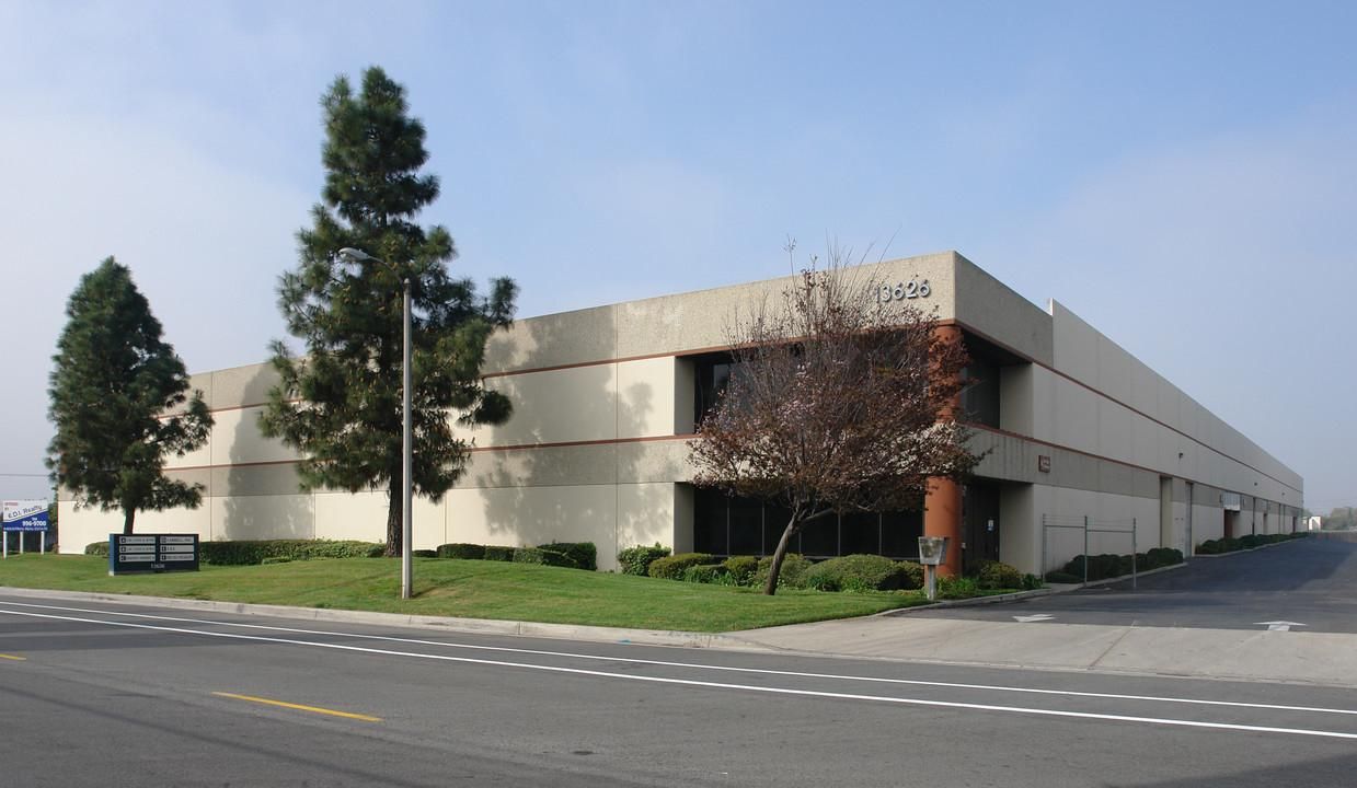13626 Monte Vista Ave, Chino, CA photo 2