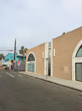 35 Market St